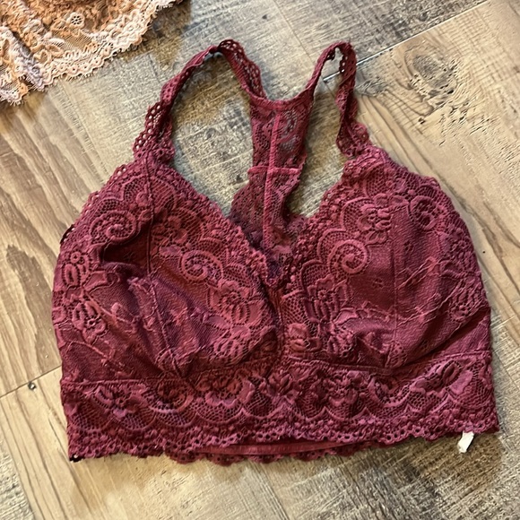 lacy bralettes Small/medium bundle - Picture 3 of 5